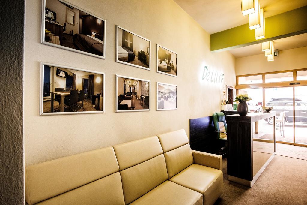 Hotel Deluxe With Free Wellness And Fitness Centrum Nitra Exteriör bild