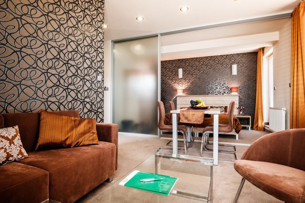Hotel Deluxe With Free Wellness And Fitness Centrum Nitra Exteriör bild